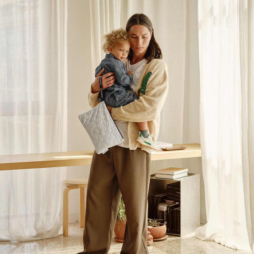 Bugaboo Changing Clutch กระเป๋าคลัตช์สำหรับเปลี่ยนผ้าอ้อม