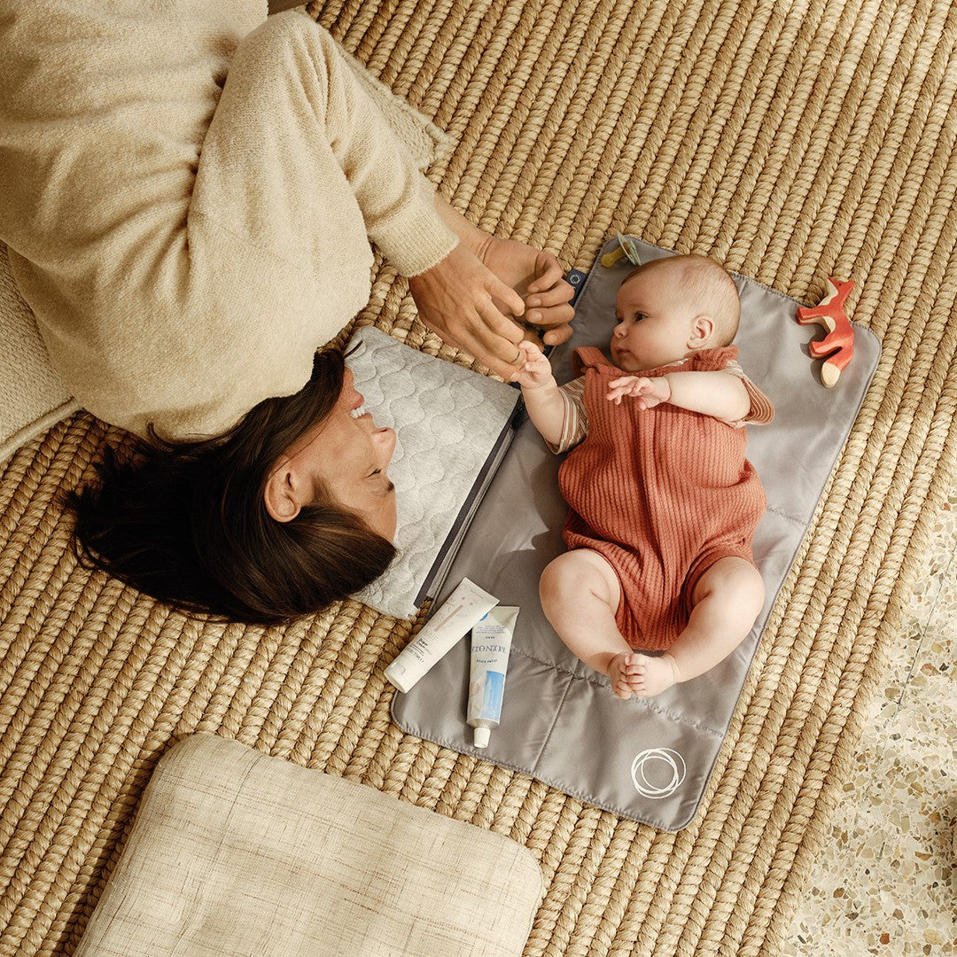 Bugaboo Changing Clutch กระเป๋าคลัตช์สำหรับเปลี่ยนผ้าอ้อม